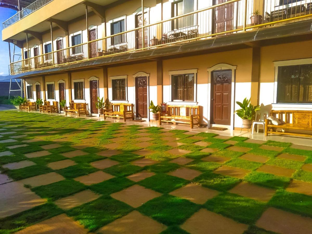 La Plumerias Moalboal Exterior foto